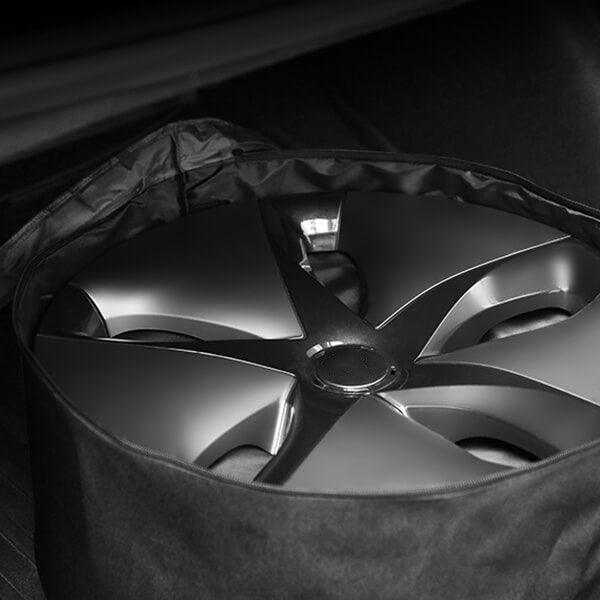 Tesla Model 3 and Model Y Wheel Cover Storage Pouch - Compatible with 19" Gemini and 18" Aero Wheels - Years 2017 to 2023 - Evooor