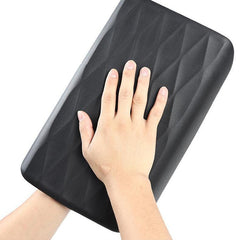 Tesla Model Y / 3 armrest box decorative cover TPE material, scratch-resistant and wear-resistant (2017-2023) - Evooor