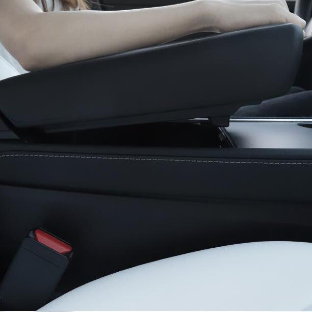 Tesla Model Y / 3 armrest box decorative cover TPE material, scratch-resistant and wear-resistant (2017-2023) - Evooor
