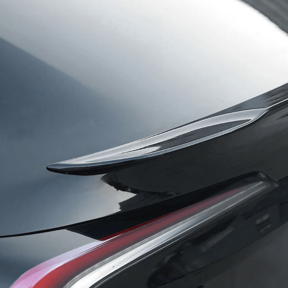 Highland 2024 Tesla Model 3 Performance Spoiler in Carbon Fiber ABS - OEM Style for Highland Model 3 Upgrade - Evooor