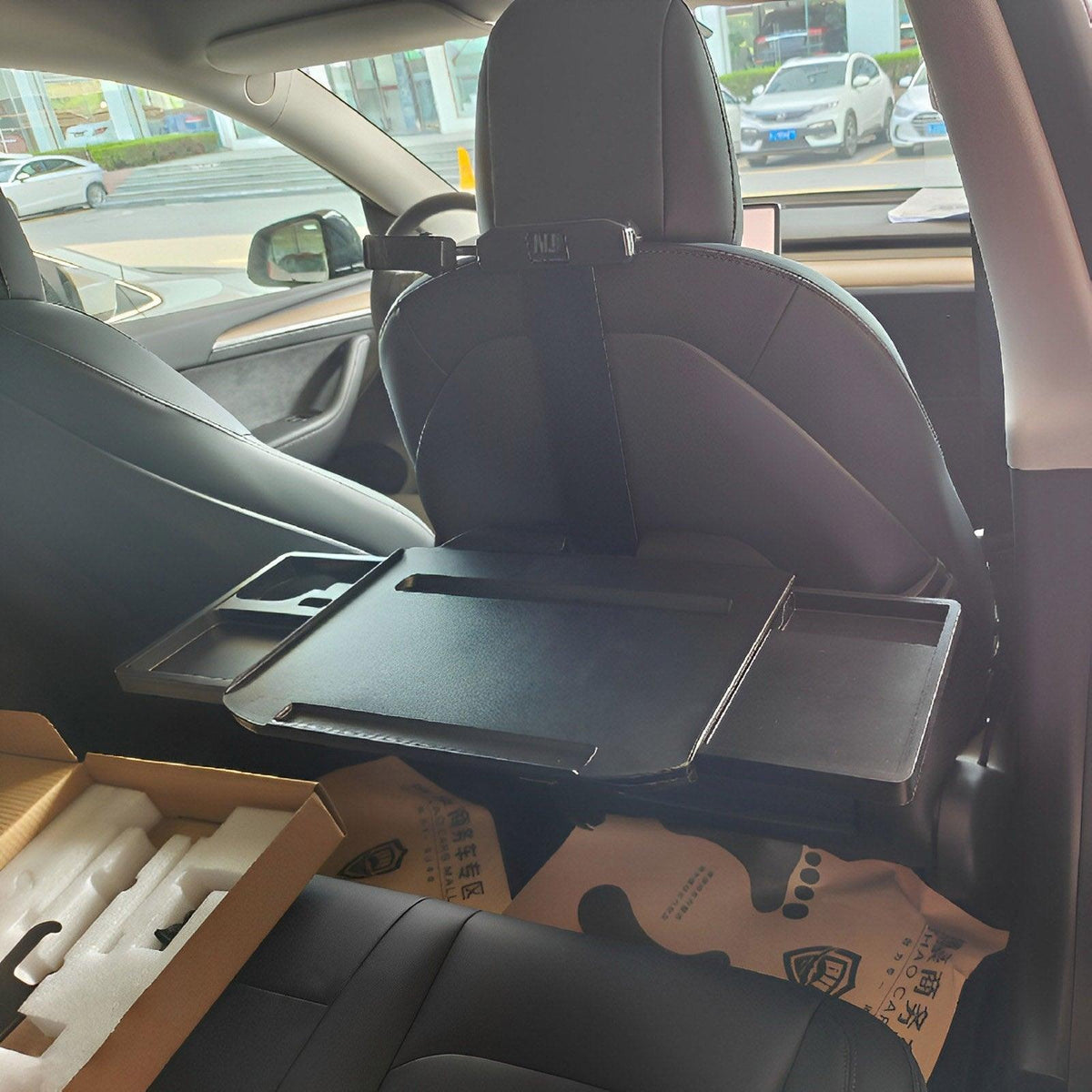 Tesla Model 3/Y Rear Seat Table Stand Mount Bracket for Snack or Work Use - Evooor