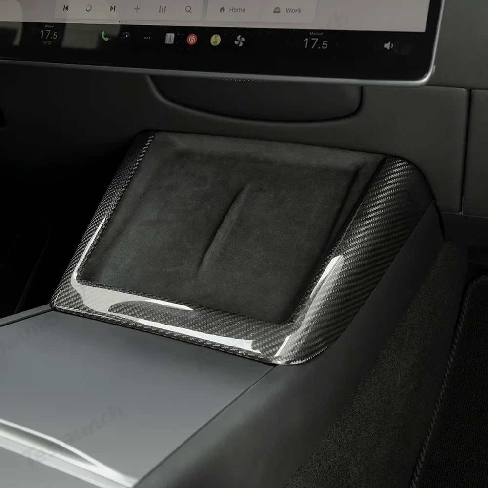 Tesla Model Y Juniper 2025+ Genuine Carbon Fiber Wireless Charging Pad Cover - Evooor