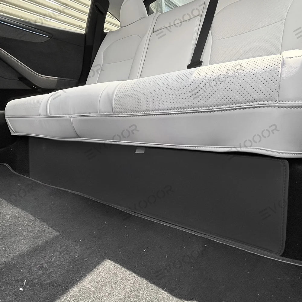 Protection anti-coup de pied sous le siège arrière–Protection en cuir nappa pour Tesla Model Y Juniper 2025+