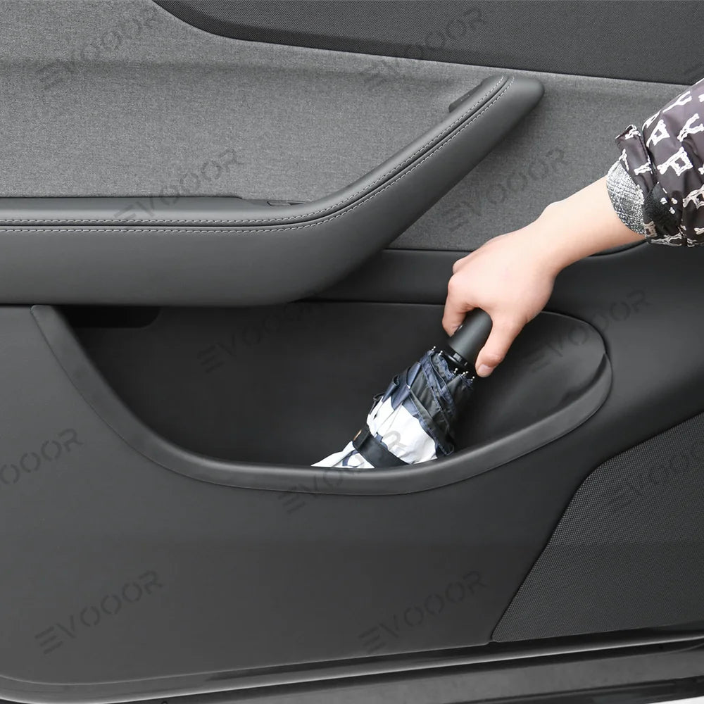 Teljes lefedettségű ajtótároló rendszerező – Vízálló és szennyeződésálló Tesla Model Y Juniper 2025+ modellhez