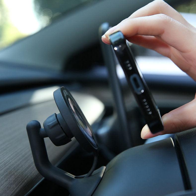 Magnetic Wireless Charger Mount for Tesla Model 3/Y | Magsafe Steering Wheel Phone Holder with Fast Charging (2017-2024) - Evooor