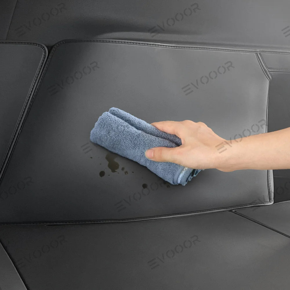 Protections latérales de coffre arrière en cuir Napa–Ensemble de 2 pièces pour une protection longue durée Tesla Model Y Juniper 2025+