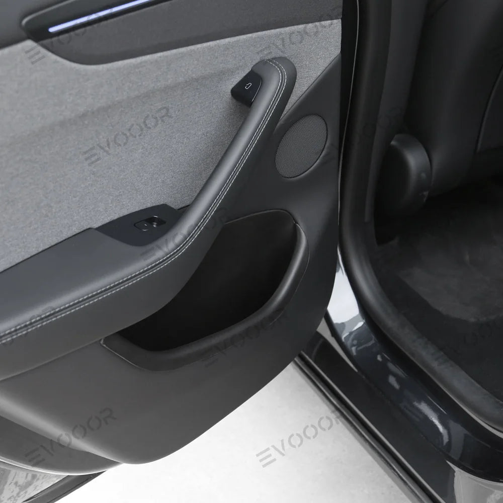 Teljes lefedettségű ajtótároló rendszerező – Vízálló és szennyeződésálló Tesla Model Y Juniper 2025+ modellhez